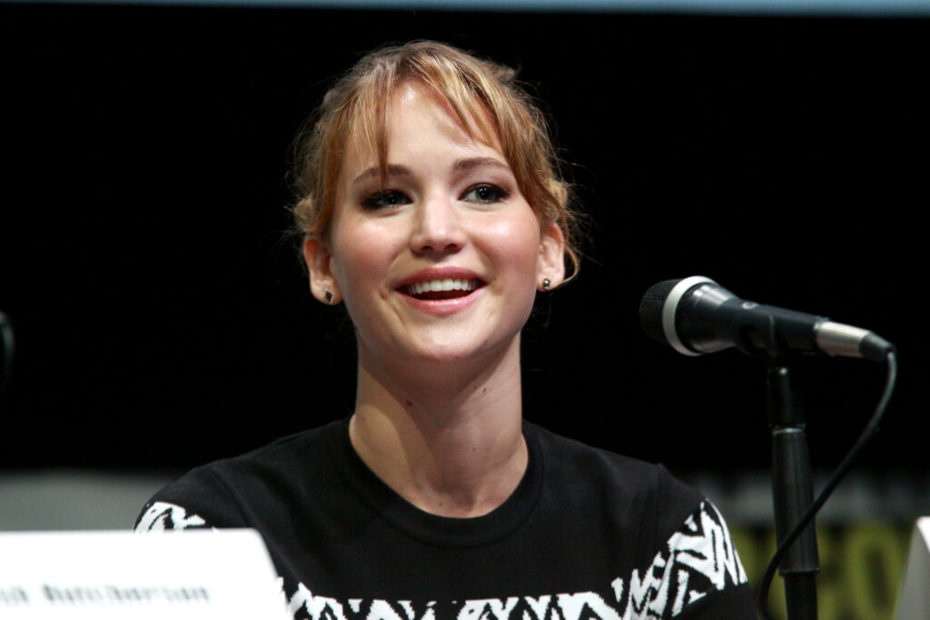 Jennifer Lawrence Has Recurring Nightmares About Fox News Host Tucker Carlson Jennifer Lawrence