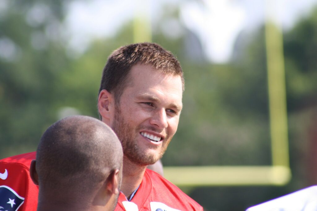 Brady Apologizes To Veterans For Comparing NFL To Military Deployment After Backlash Tom Brady