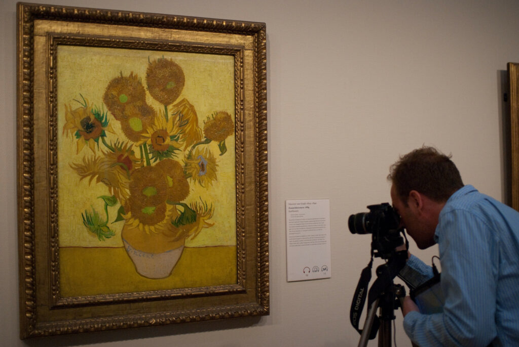 Climate Activists Vandalize Van Gogh Painting In Oil Protest Vincent van Gogh Sunflowers
