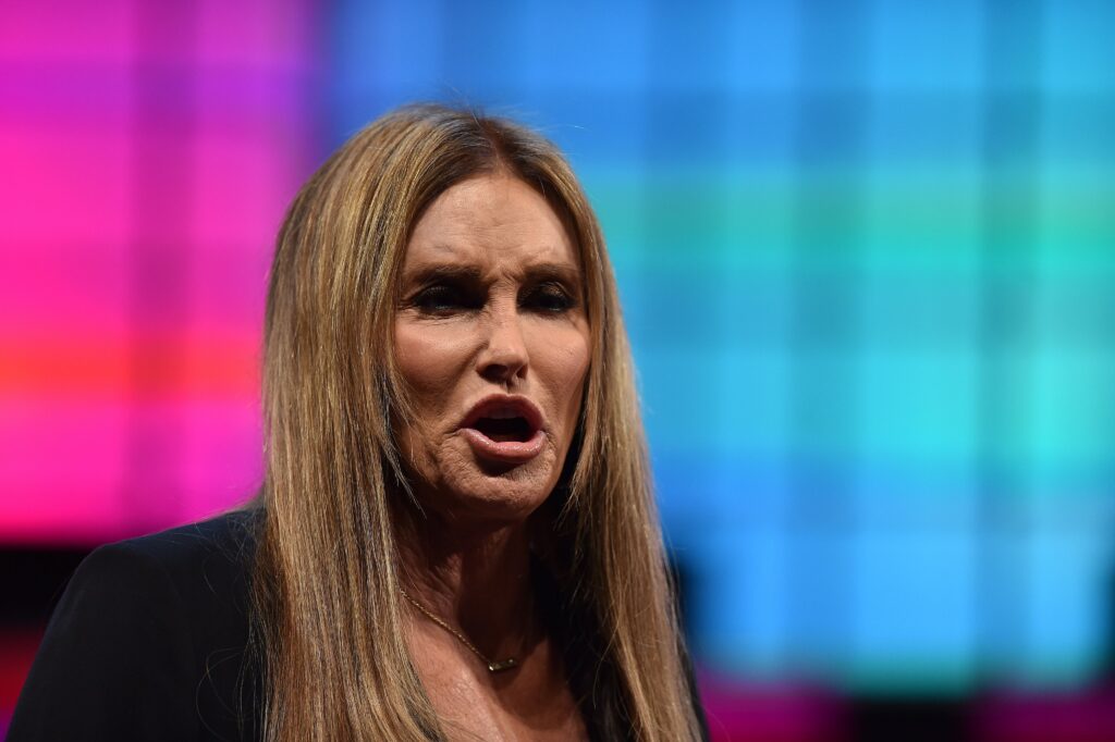 Caitlyn Jenner Trapped In Tel Aviv Bomb Shelter During Missile Attack Caitlyn Jenner