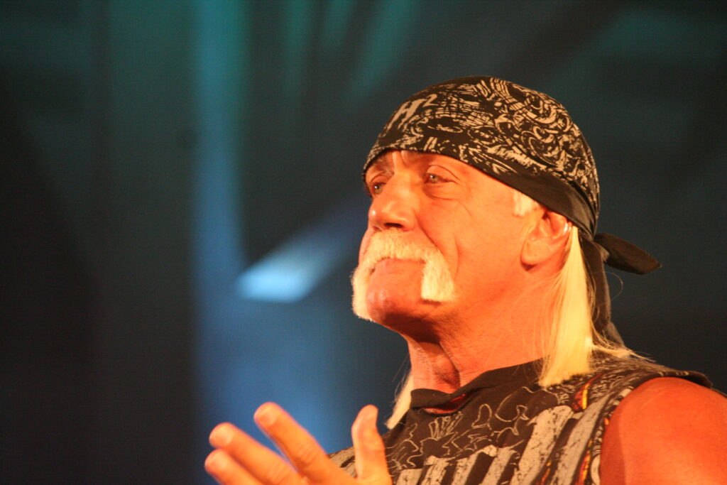 Hulk Hogan Rescues Teenager From Highway Car Crash Hulk Hogan