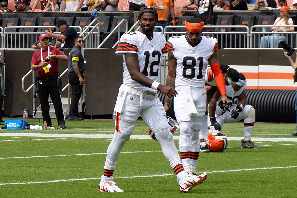 Rookie QB Draws White House Spotlight After First Career Win Shedeur Sanders